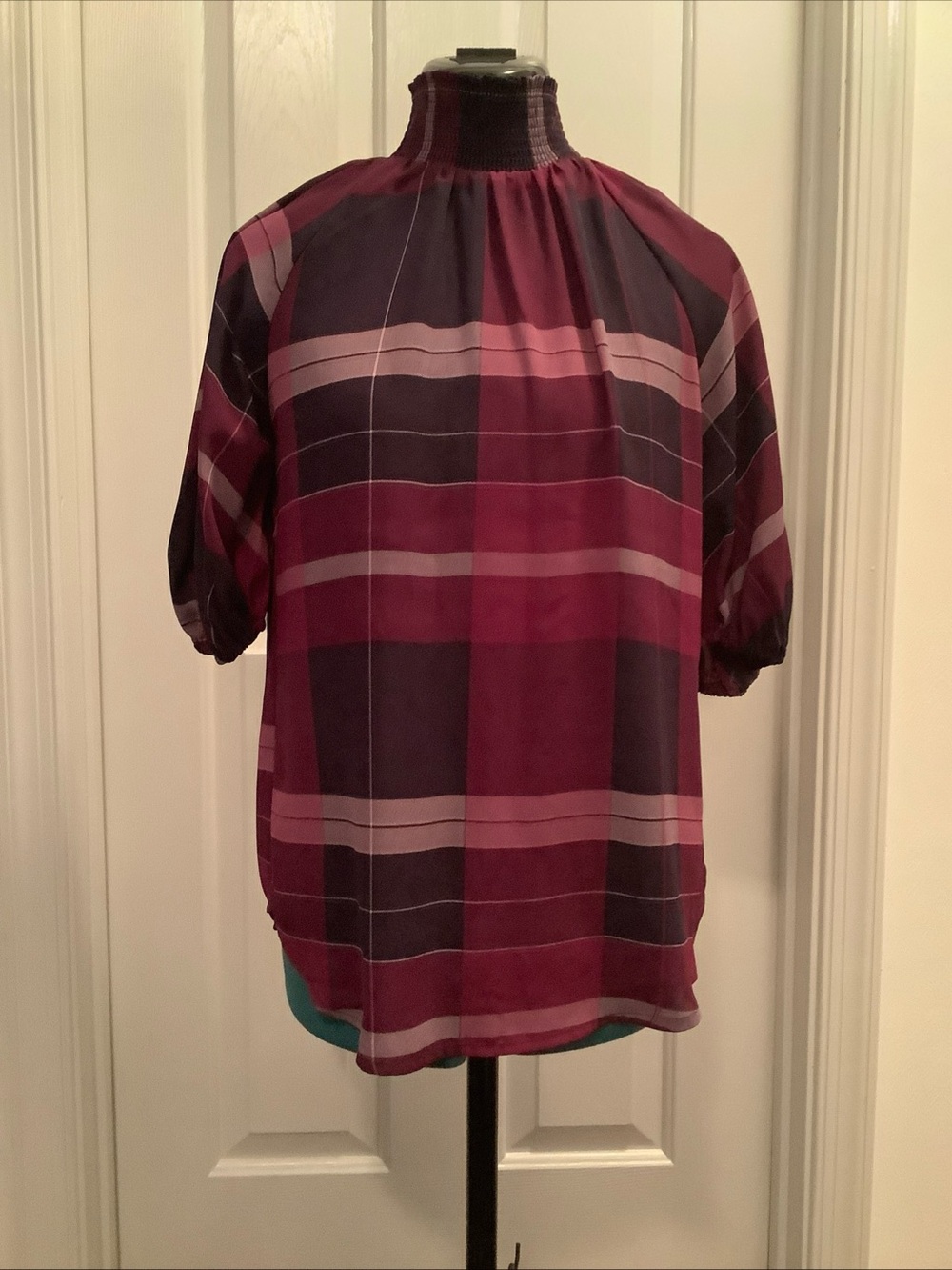 New York And Company Purple Stripe High Neck Blouse 1/2 Sleeve XSmall Nwt